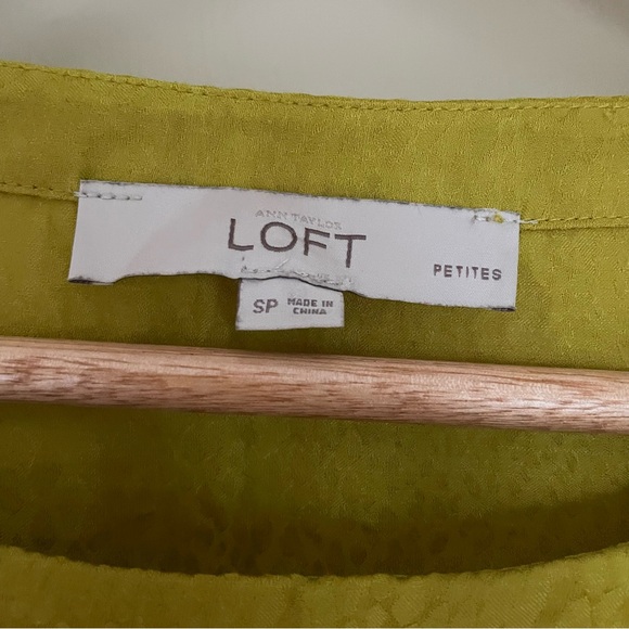 Ann Taylor LOFT Batwing Chartreuse Blouse - Picture 3 of 7